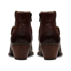 Clarks Neva Buckle
