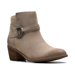 Clarks Neva Buckle