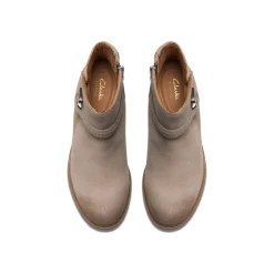 Clarks Neva Buckle