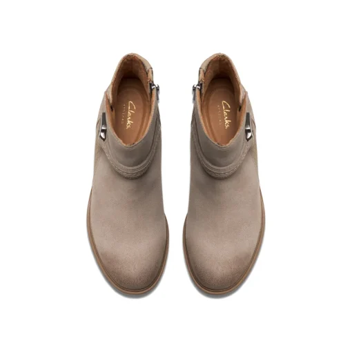 Clarks Neva Buckle