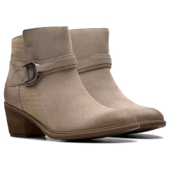 Clarks Neva Buckle