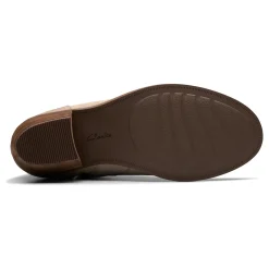 Clarks Neva Buckle