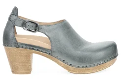 Dansko Sassy
