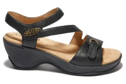 Halsa Footwear Cindy