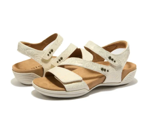 Halsa Footwear Dominica