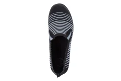 Propet Travel Fit Slip On
