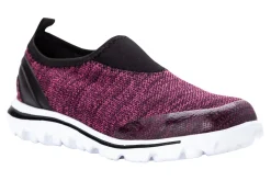 Propet Travelactiv Slip On
