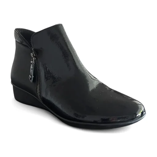 Revere Damascus