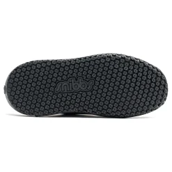 Snibbs The Clog