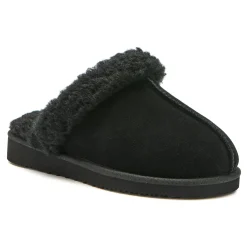 The Walking Company Mosey Slipper