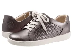 Trotters Adore