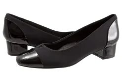 Trotters Daisy