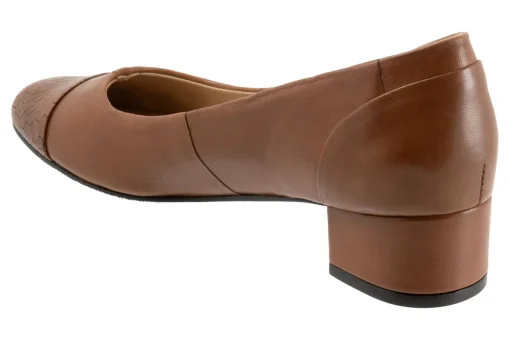 Trotters Daisy