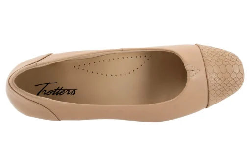 Trotters Daisy