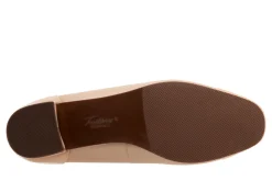 Trotters Daisy