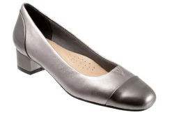 Trotters Daisy