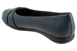 Trotters Daphne