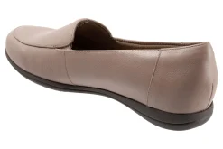 Trotters Deanna