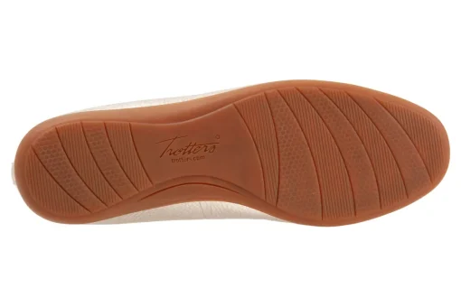 Trotters Dellis