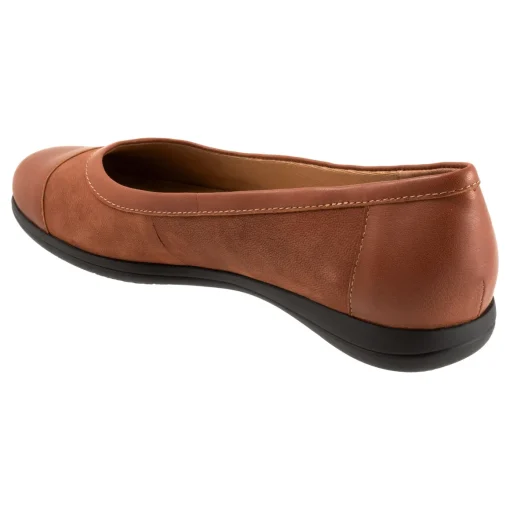 Trotters Delmara