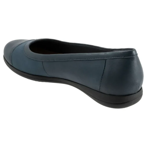 Trotters Delmara