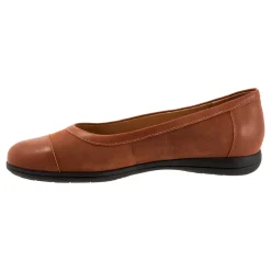 Trotters Delmara