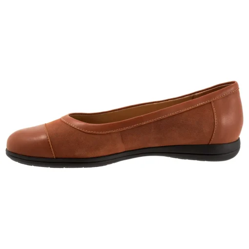 Trotters Delmara