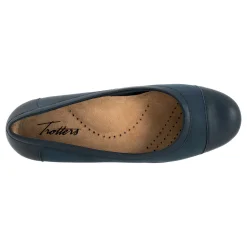 Trotters Delmara