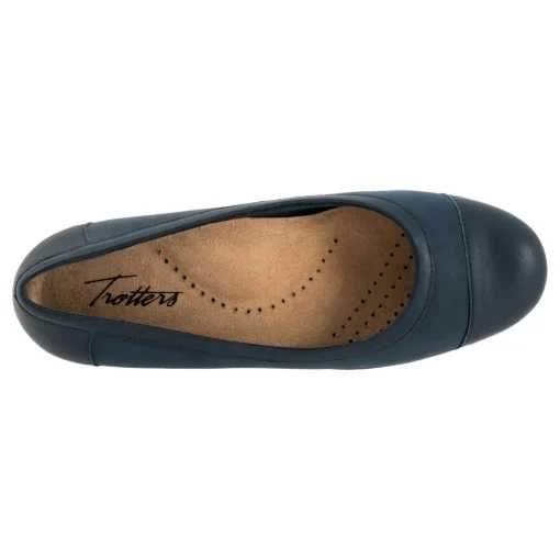Trotters Delmara