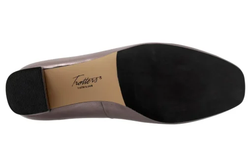 Trotters Demi