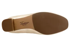 Trotters Demi