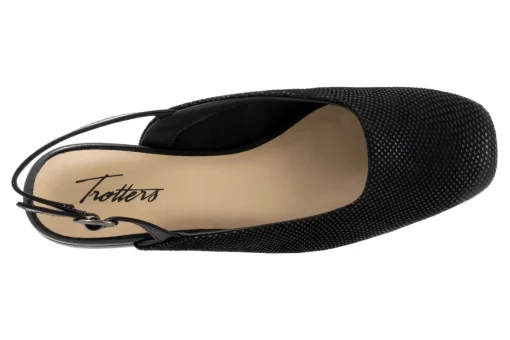 Trotters Holly