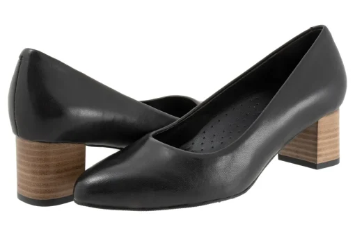 Trotters Kari