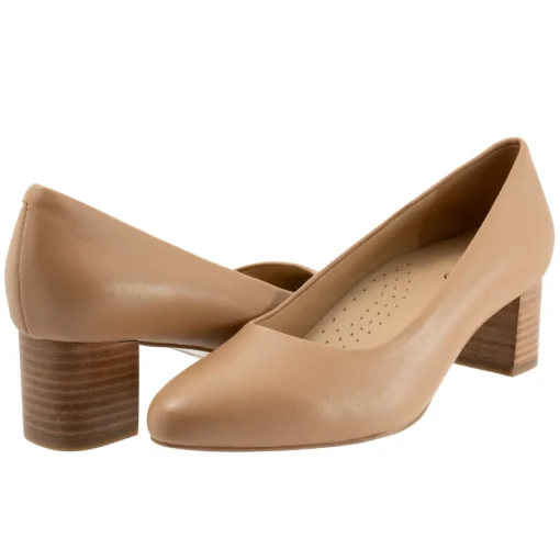 Trotters Kari