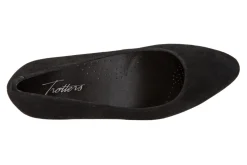 Trotters Kari