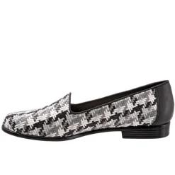 Trotters Liz Basket Woven