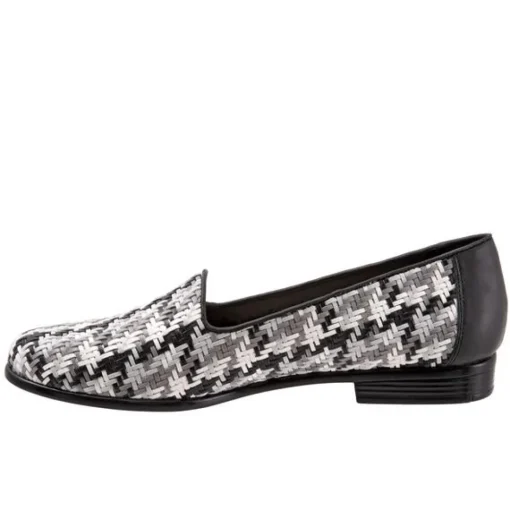 Trotters Liz Basket Woven