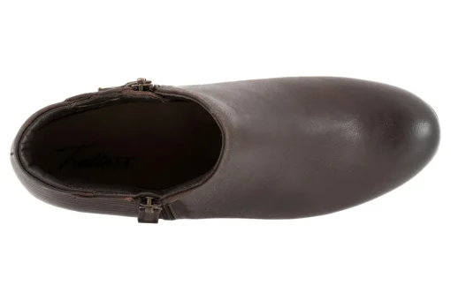 Trotters Major Embossed