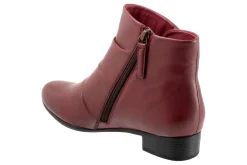 Trotters Mila