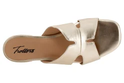 Trotters Nell