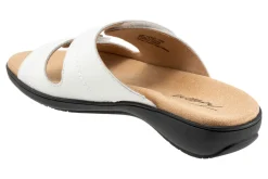 Trotters Ruthie Stitch