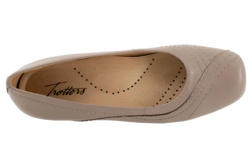 Trotters Sasha